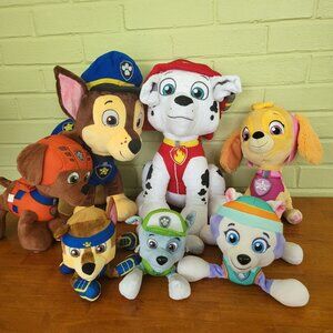 Paw Patrol Stuffed Plush Character Toys LOT x7 by Spin Master 12'' & 6'' TV Show
